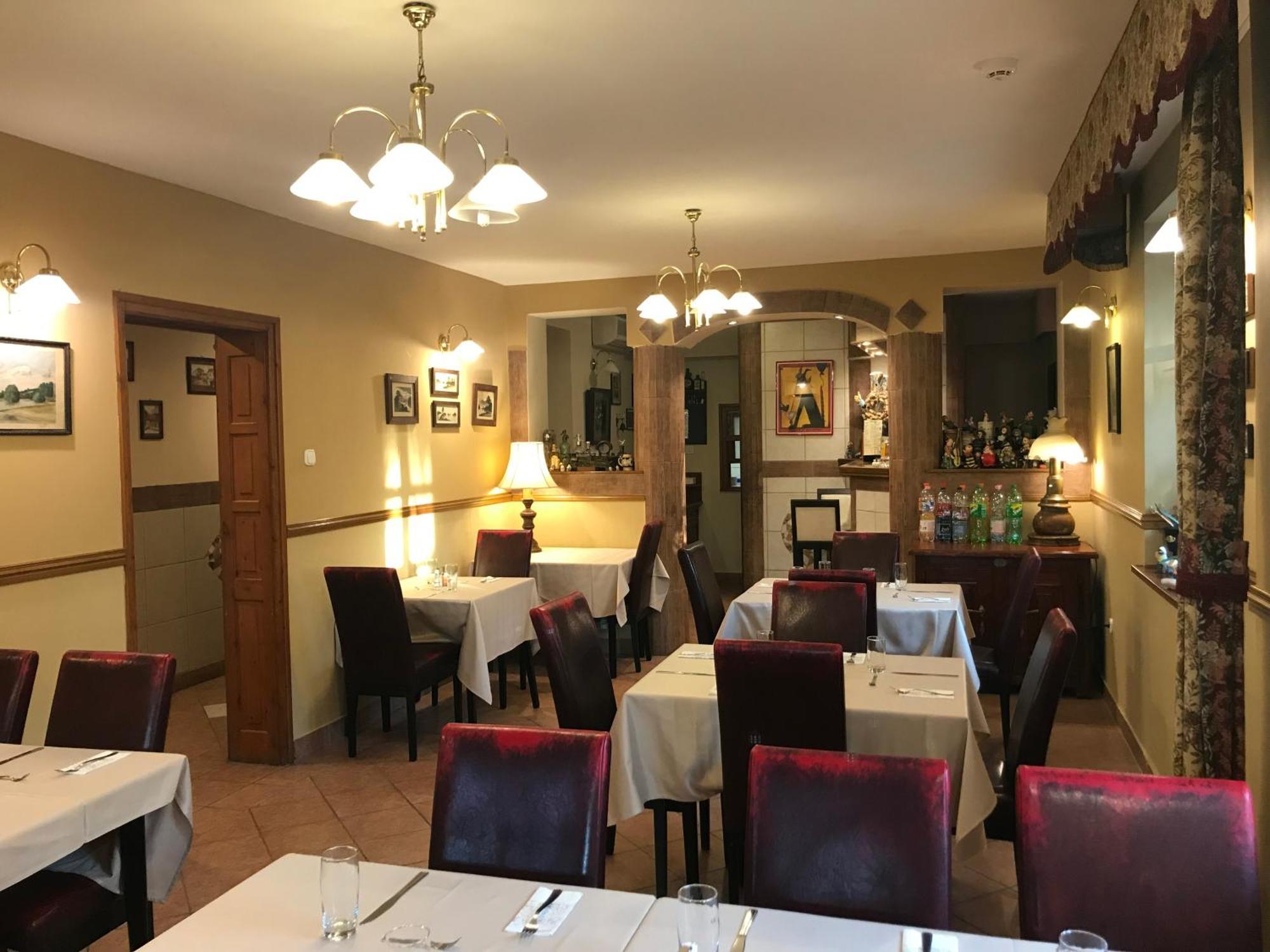 Fortuna Hotel ميسكولك المظهر الخارجي الصورة