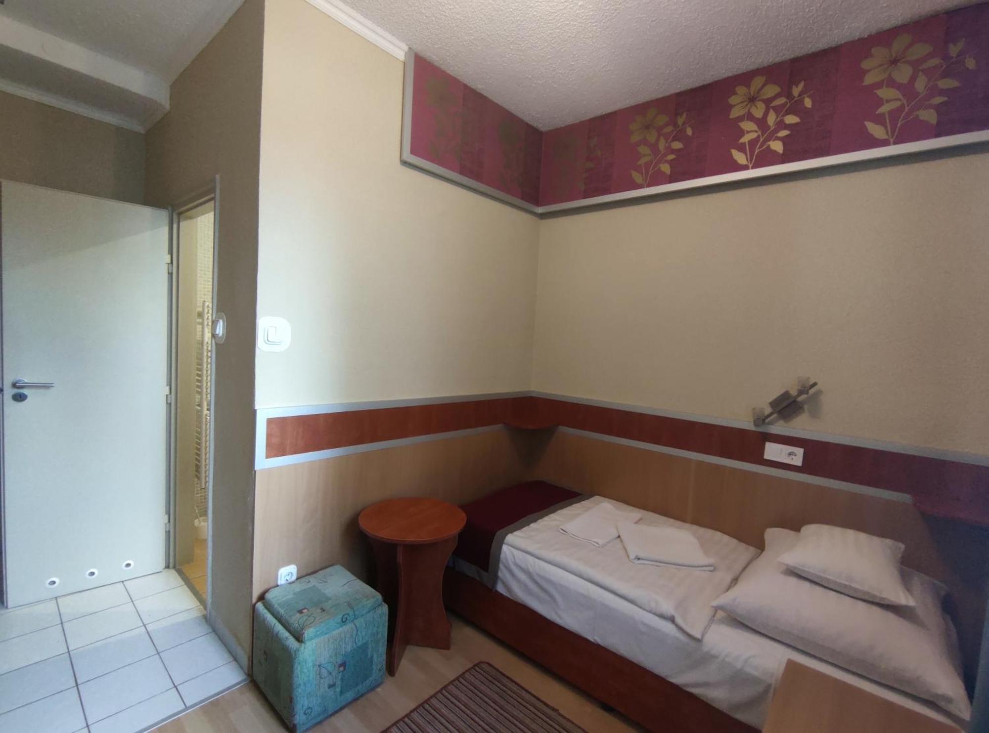 Fortuna Hotel ميسكولك المظهر الخارجي الصورة