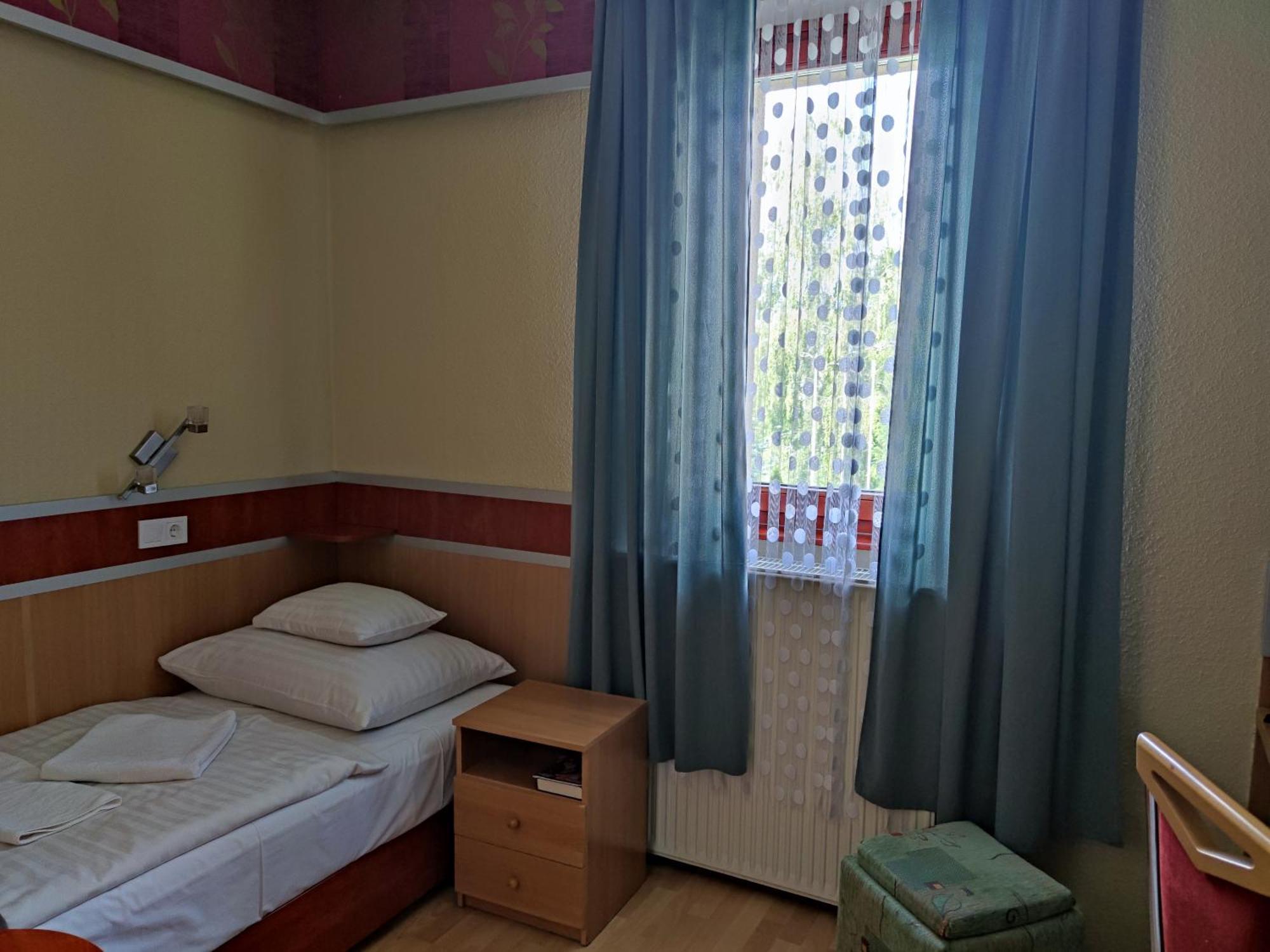Fortuna Hotel ميسكولك المظهر الخارجي الصورة